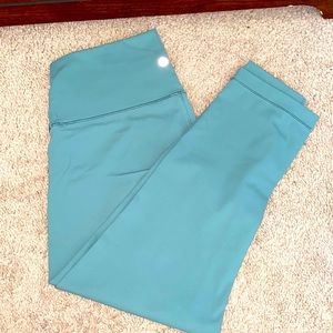 Lululemon Wunder Under Crop Luxtreme